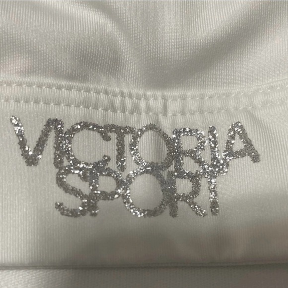 Victoria Secret Women's White Sports Bra - Large - Picture 4 of 5